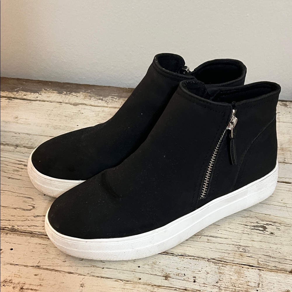 Soda Black Ankle Boots with White Soles